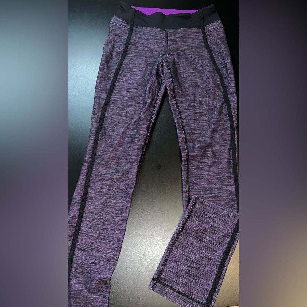 LULULEMON Tender Violet Reversible Slub Denim FORME Pants Size 4 EUC